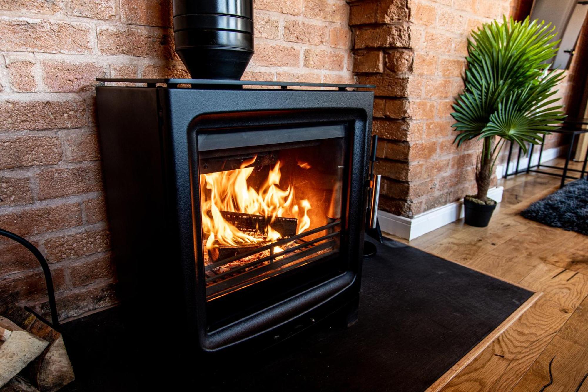 Vip 3Br Grade2 Luxurious Industrial House With Wood Fire, Electric Blinds And Big Cast Iron Windows In The Heart Of The Jq Villa Birmingham Eksteriør billede